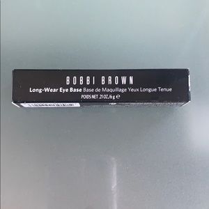 Bobbi Brown NWT long wear shadow base.